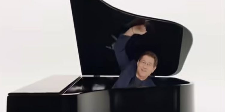 Enrico Papi