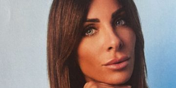 L'ex Uomini e Donne Valentina Autiero: "Dovrò sottopormi all'asportazione dell'utero, non sarò più fertile" 11 Valentina Autiero